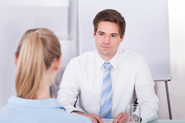 Ventajas y desventajas de contratar un servicio de outsourcing en mi empresa