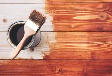 Acabados en Madera: Barnizado, Pintura y Lijado