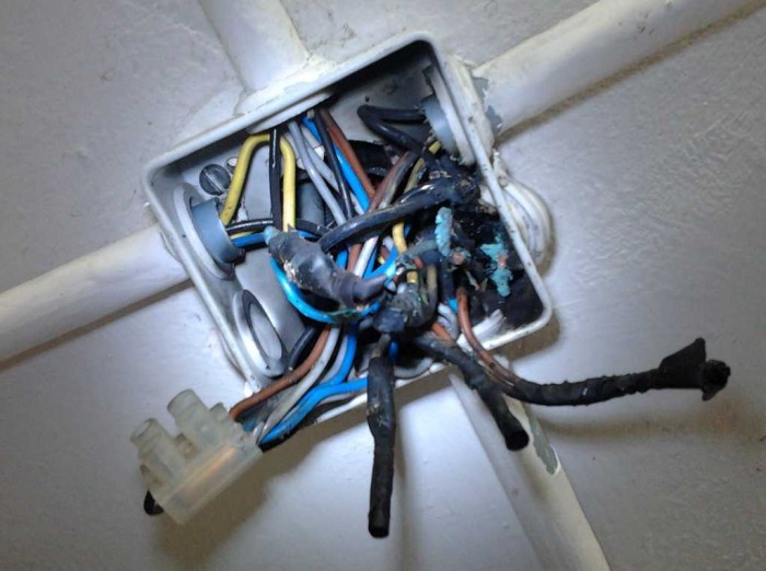 💡 Instalaciones eléctricas en viviendas antiguas: qué revisar